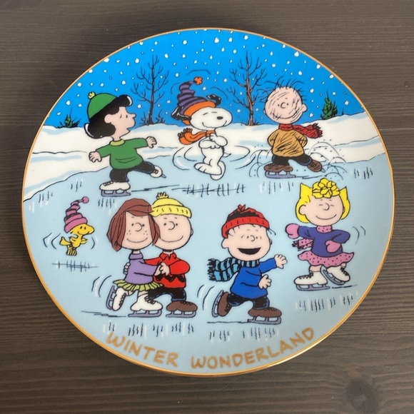 Peanuts Magical Moments Danbury Mint Winter Wonderland Plate 8" Retired 2006 - Picture 6 of 6